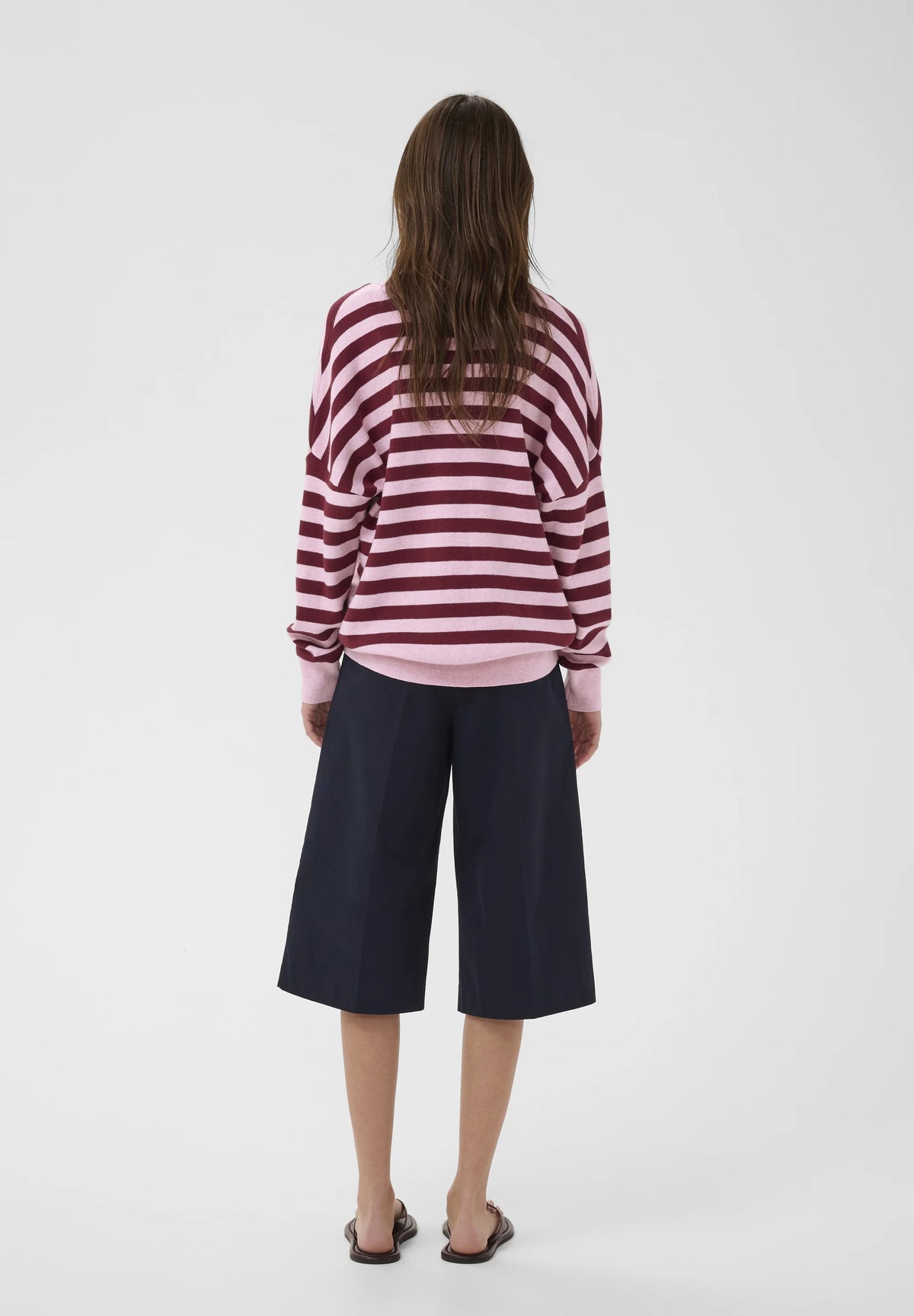 Foster V-beck Knit | Zinfandel Stripe