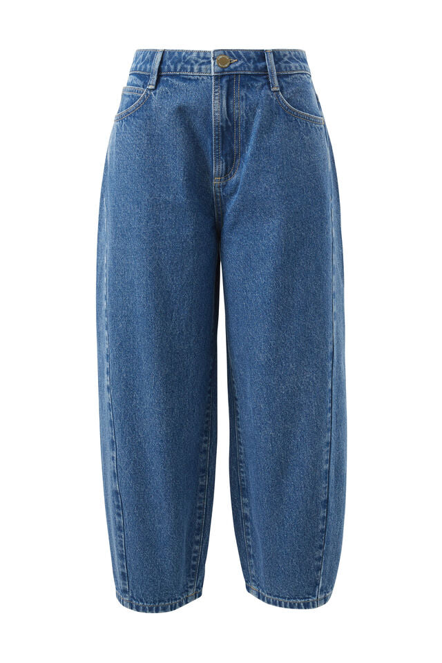 Maggie Tapered Barrel Jean | Fresh Indigo