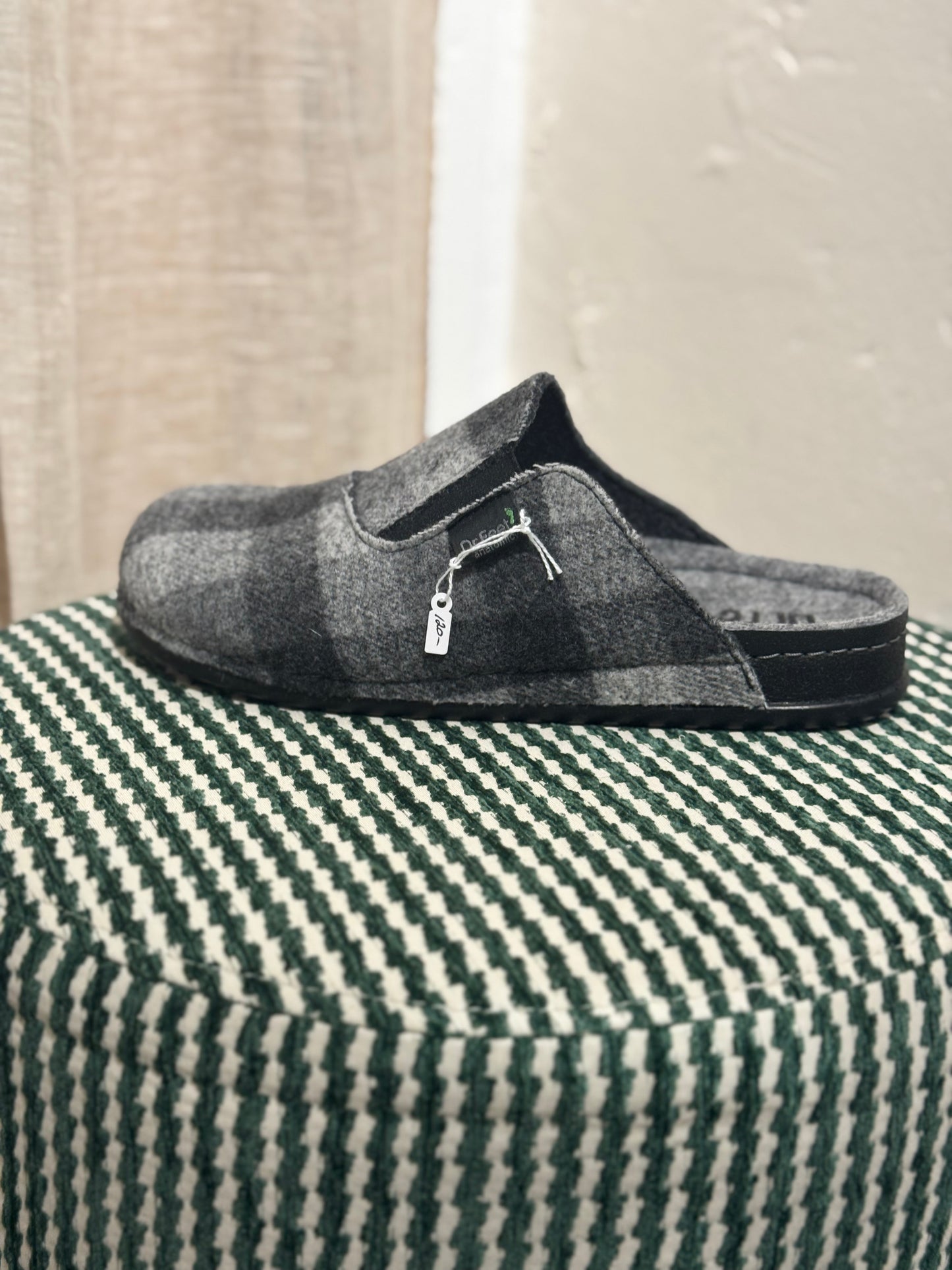 Heath Slipper | Grey Tartan