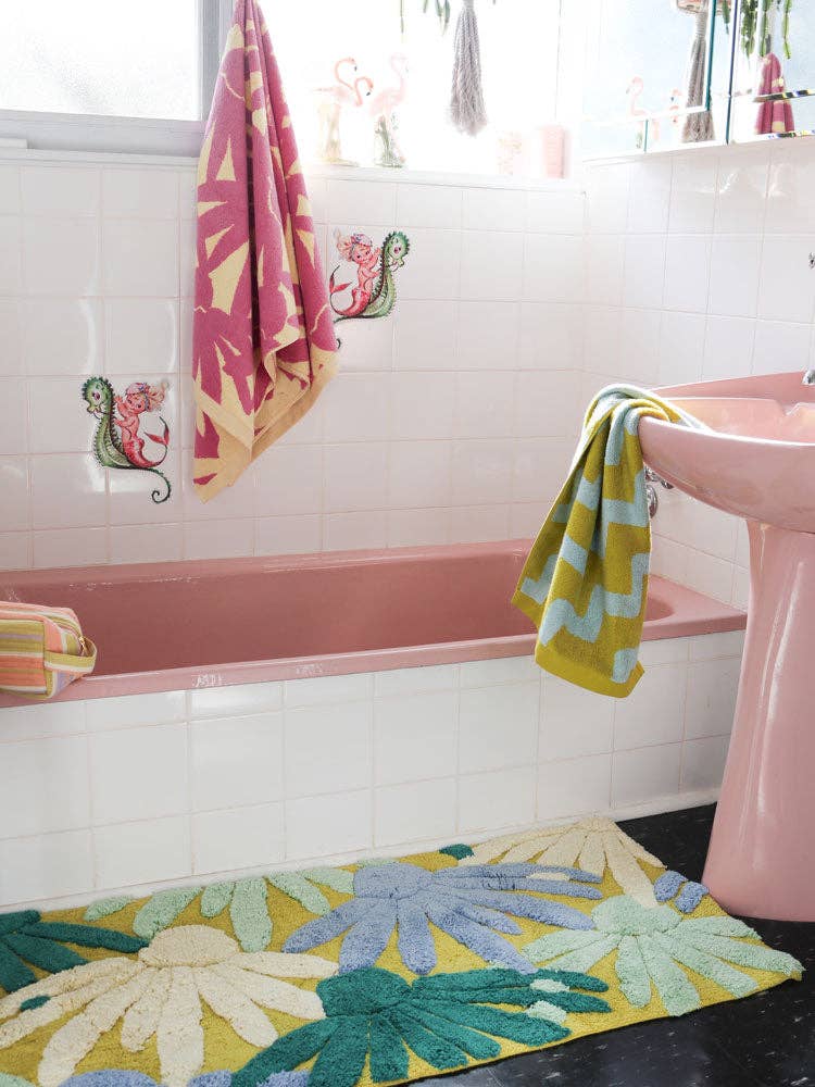 Margarita Bath Runner