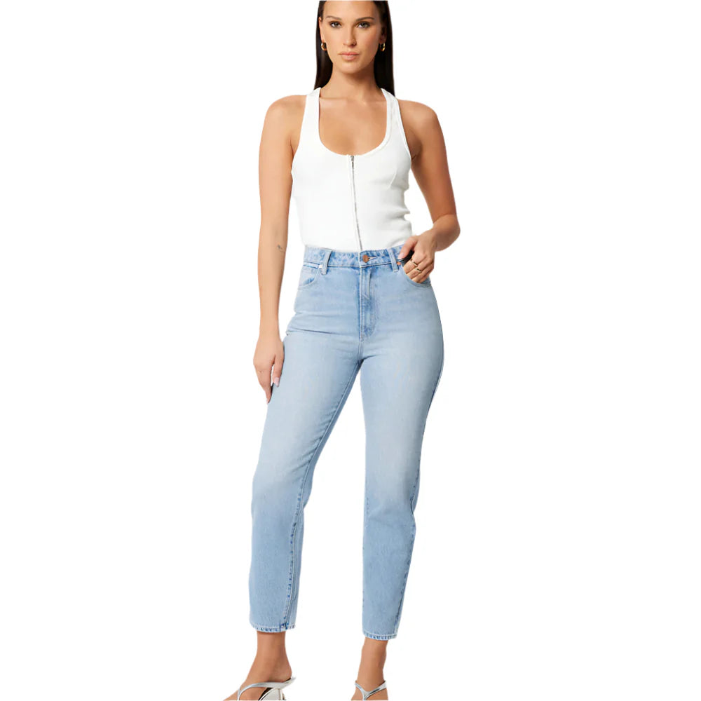 94 Slim Gia Jean | Light Vintage Blue