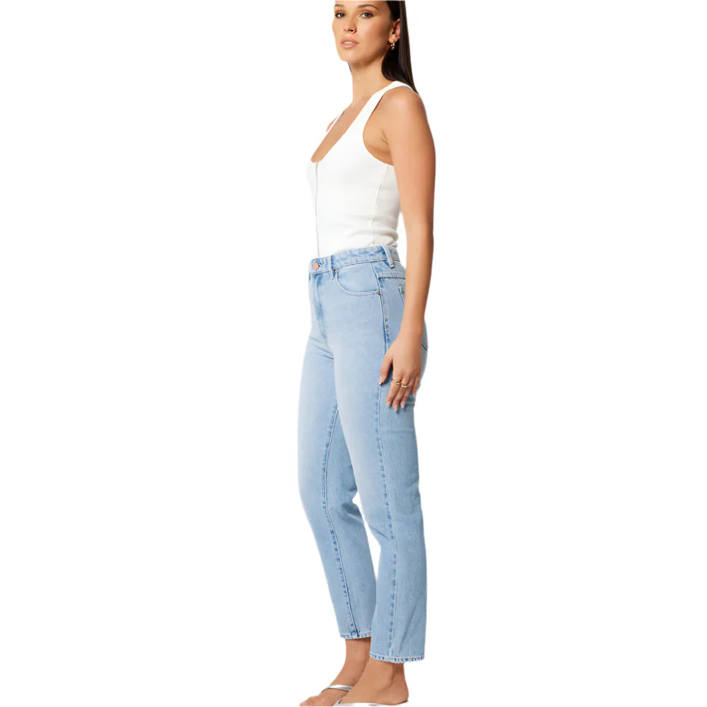 94 Slim Gia Jean | Light Vintage Blue