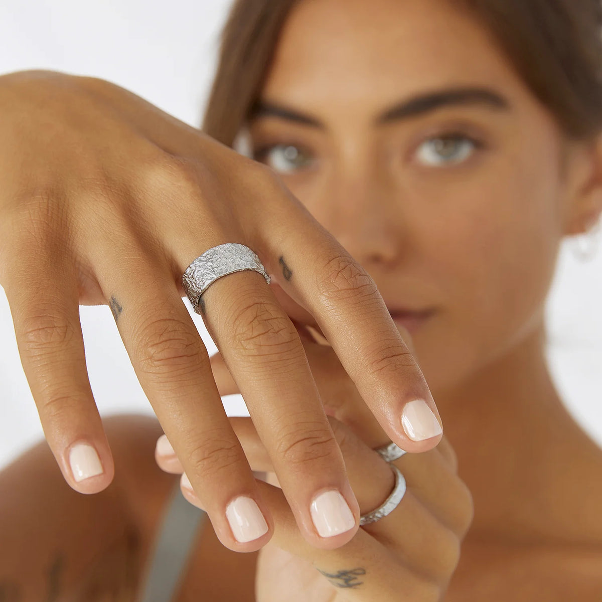 Eros Silver Textured Ring | Large