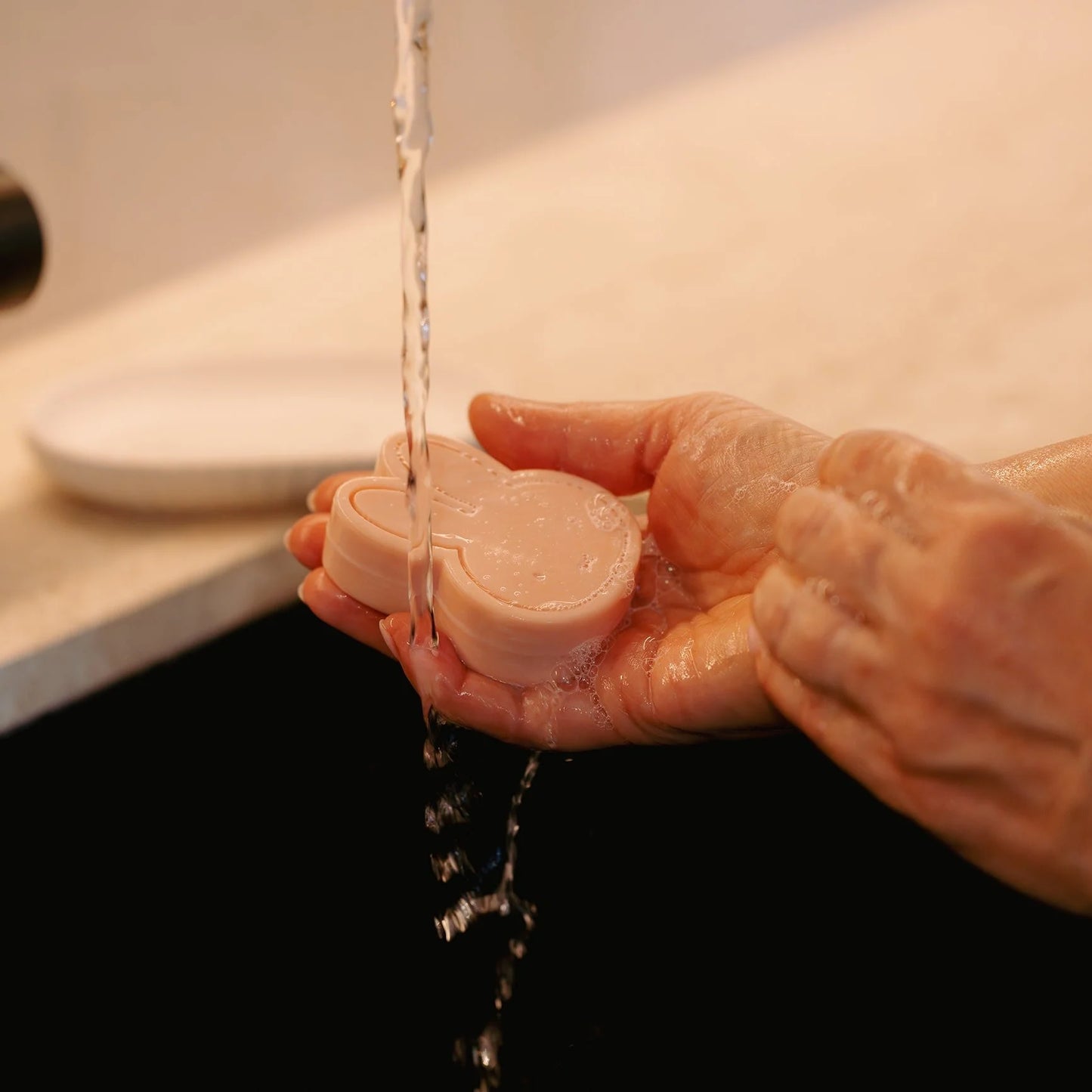 Miffy POWDER All in One Sustainable Soap | Red Perry Parfum