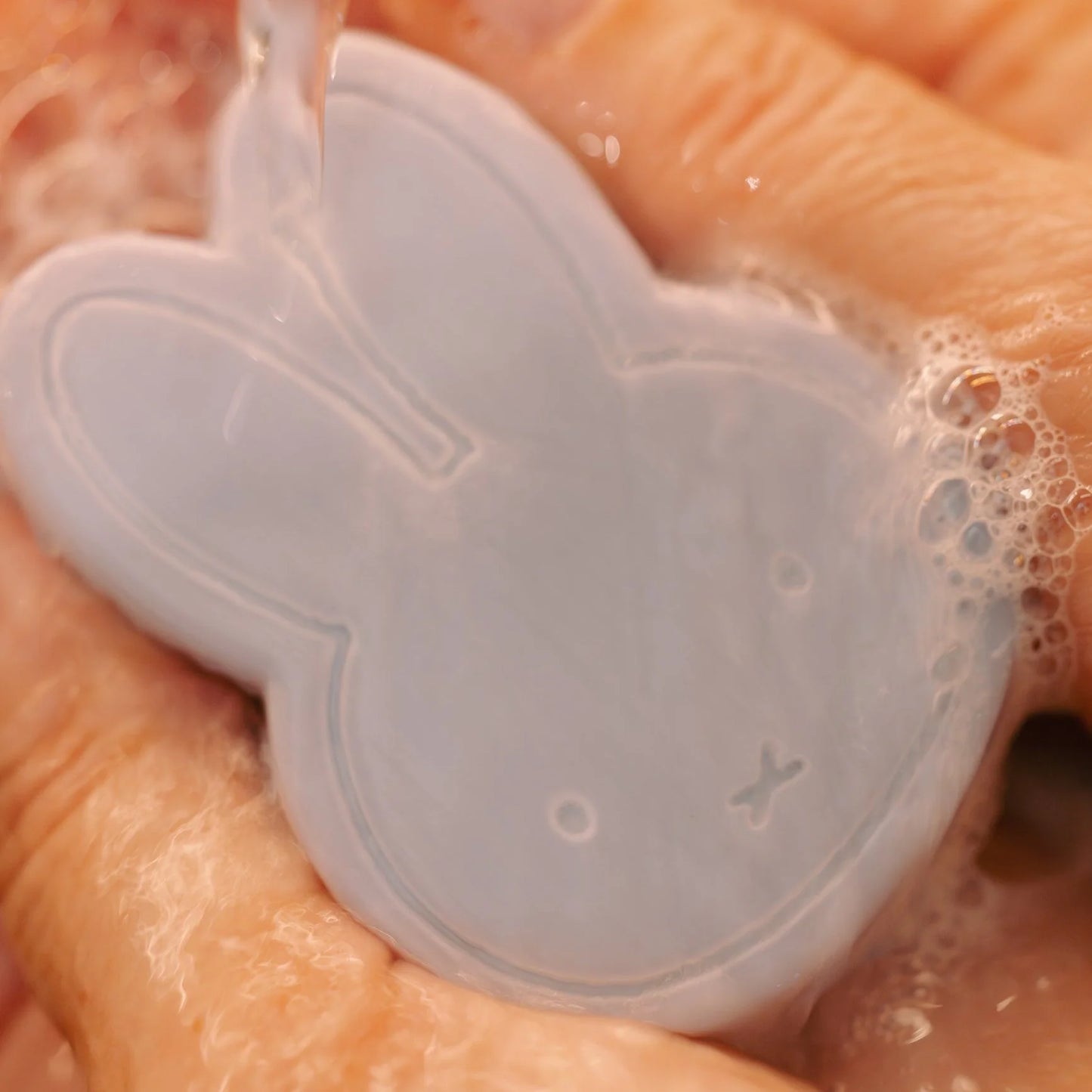Miffy POWDER All in One Sustainable Soap | Red Perry Parfum