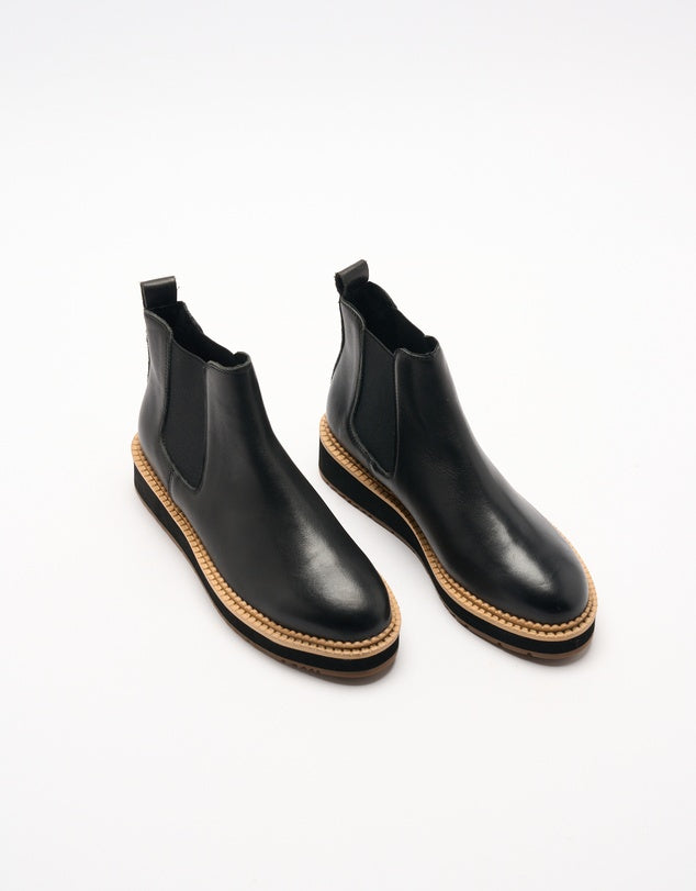 Jade Leather Boots | Black