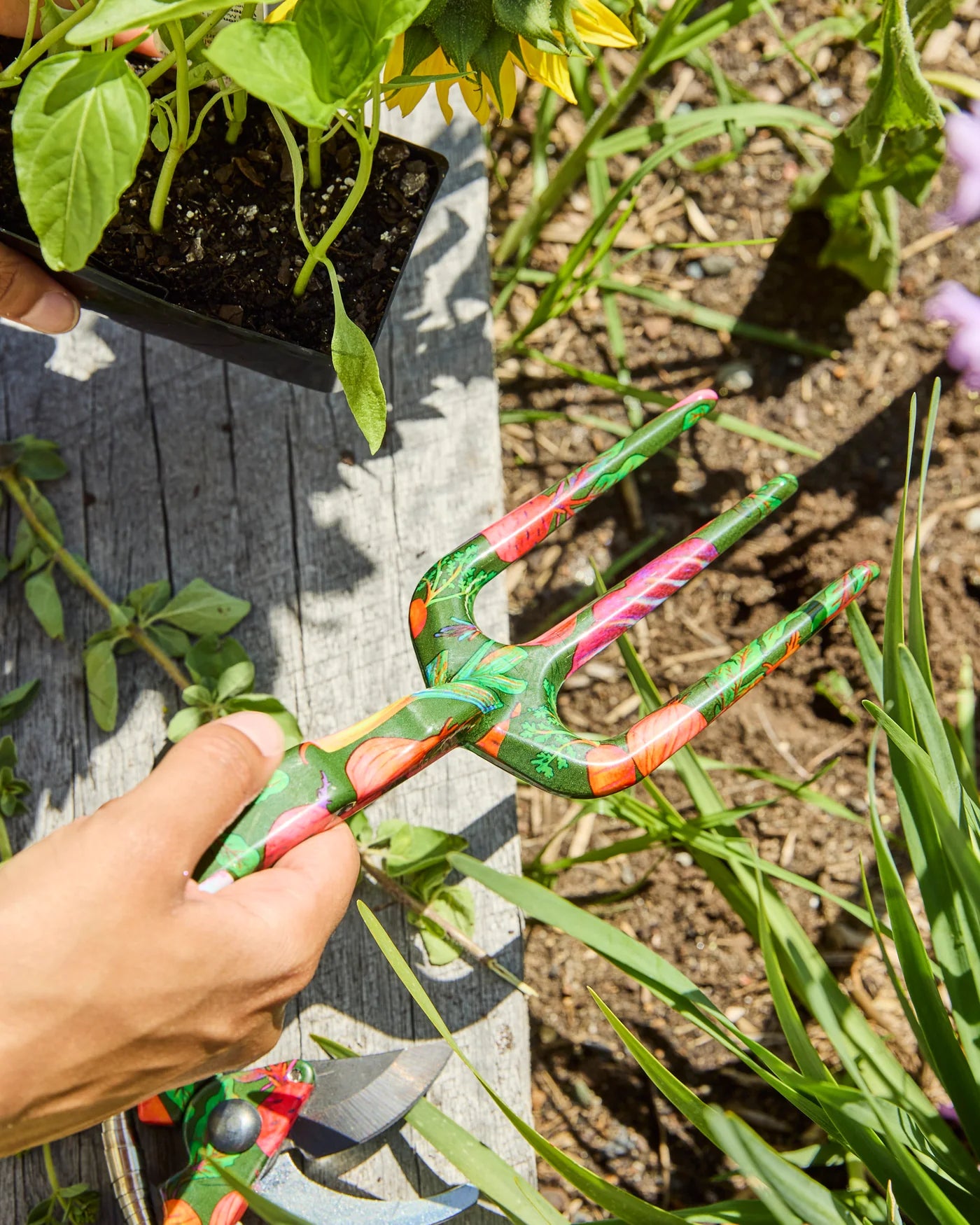 Garden Tools and Gloves Set | Veggie Soup