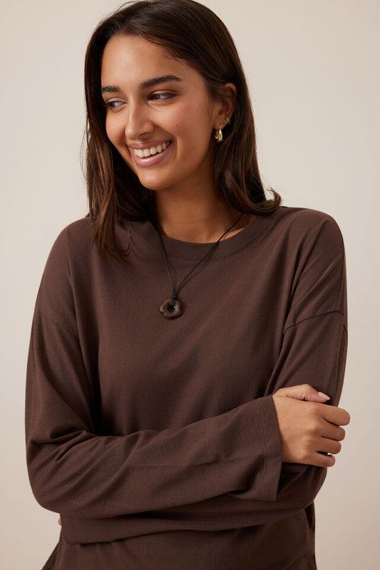 Scout Slouchy Long Sleeve Tee | Chocolate