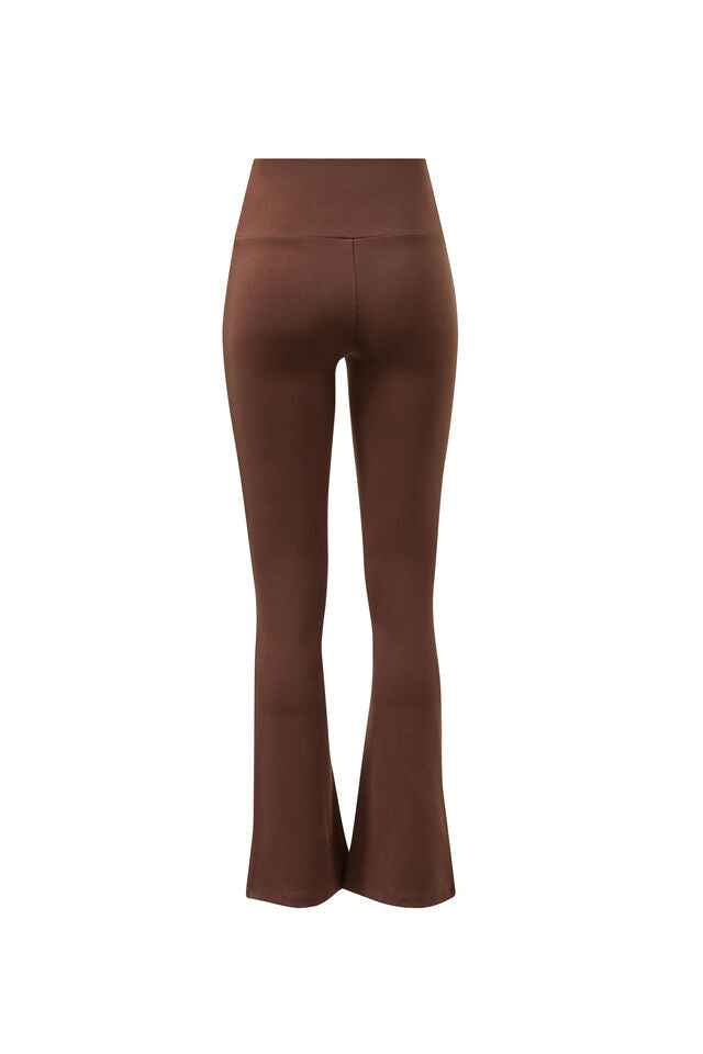 Ponte Bootleg Pant | Chocolate