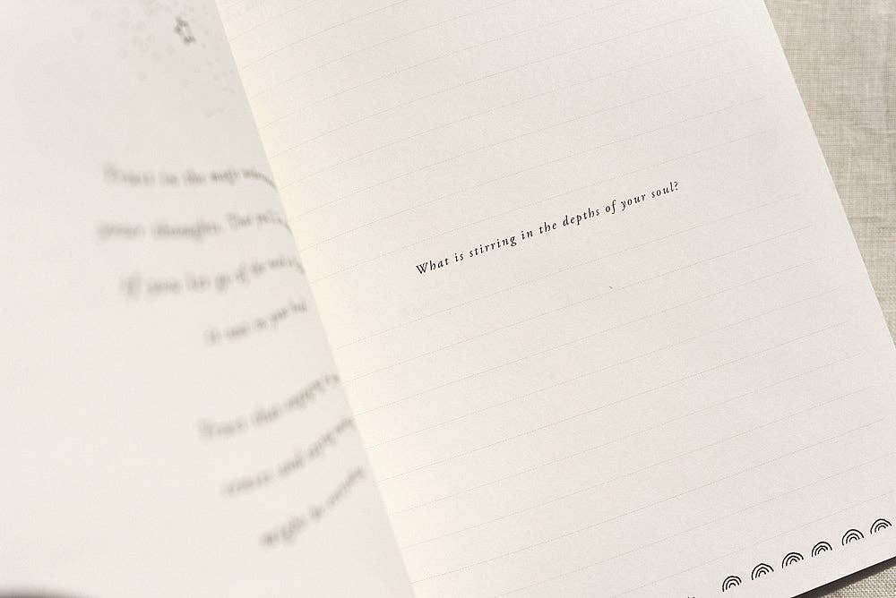 'Unravel' A Self-Reflection Journal