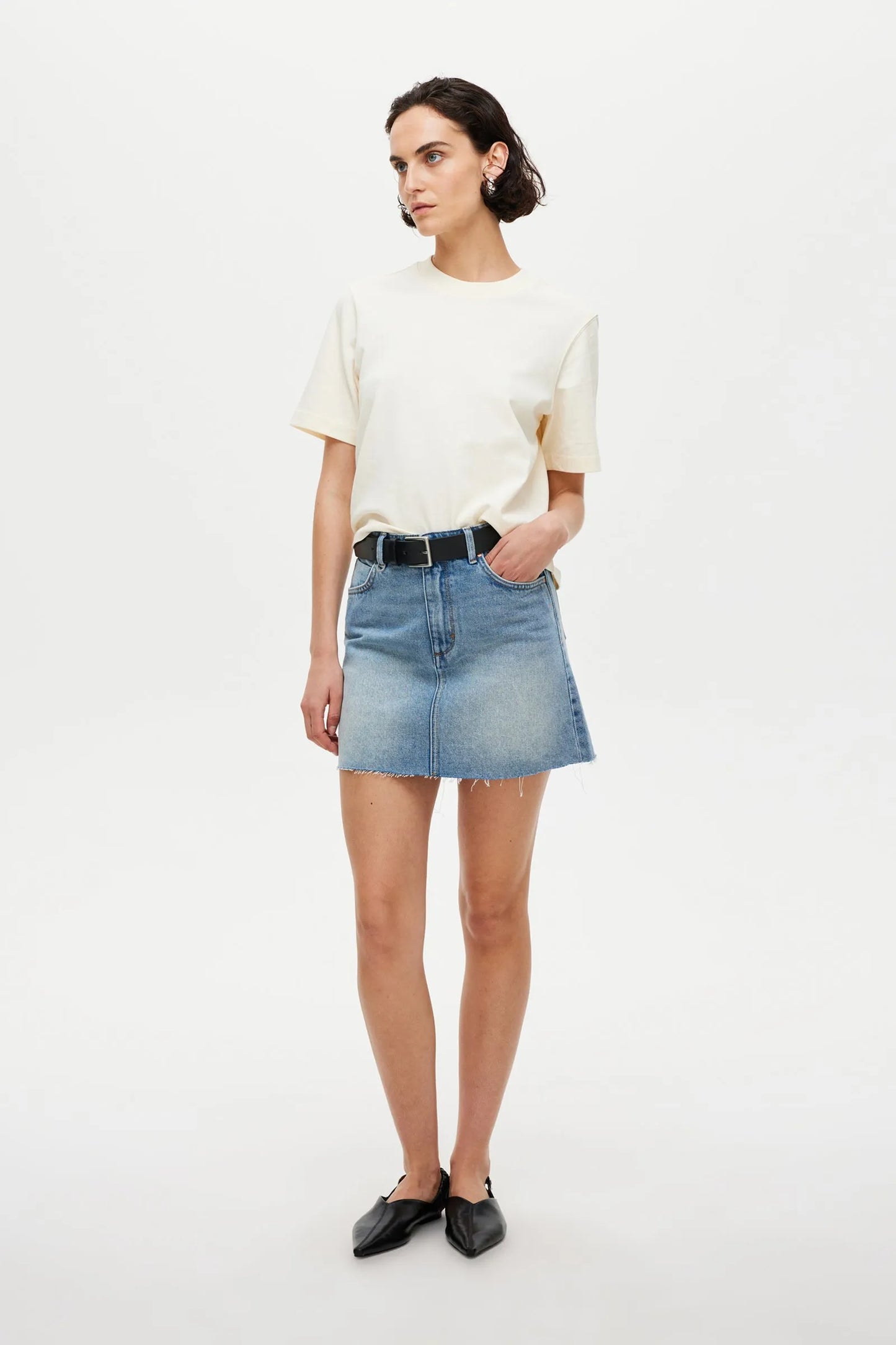 Sia Tee | Ivory
