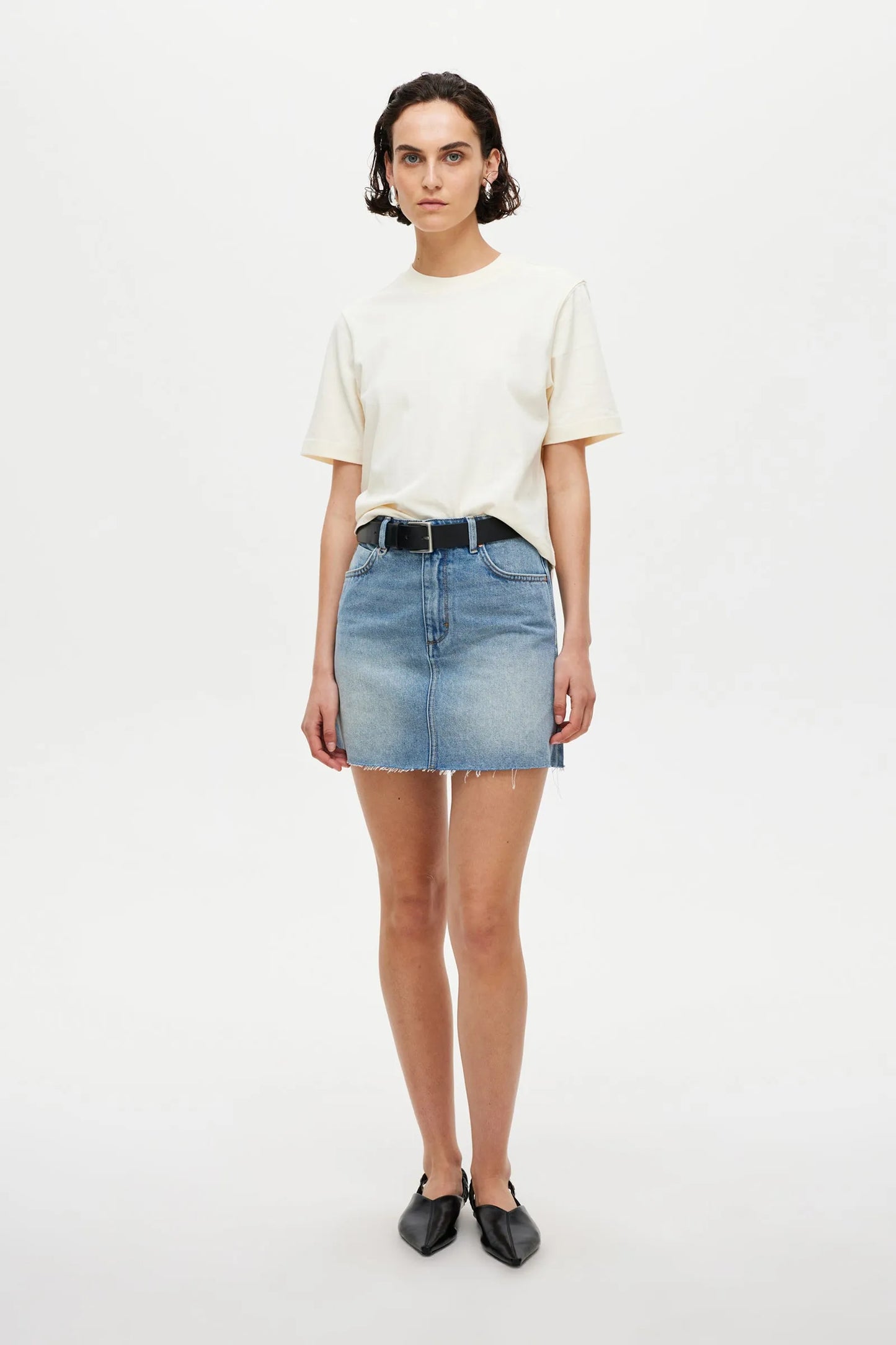 Sia Tee | Ivory