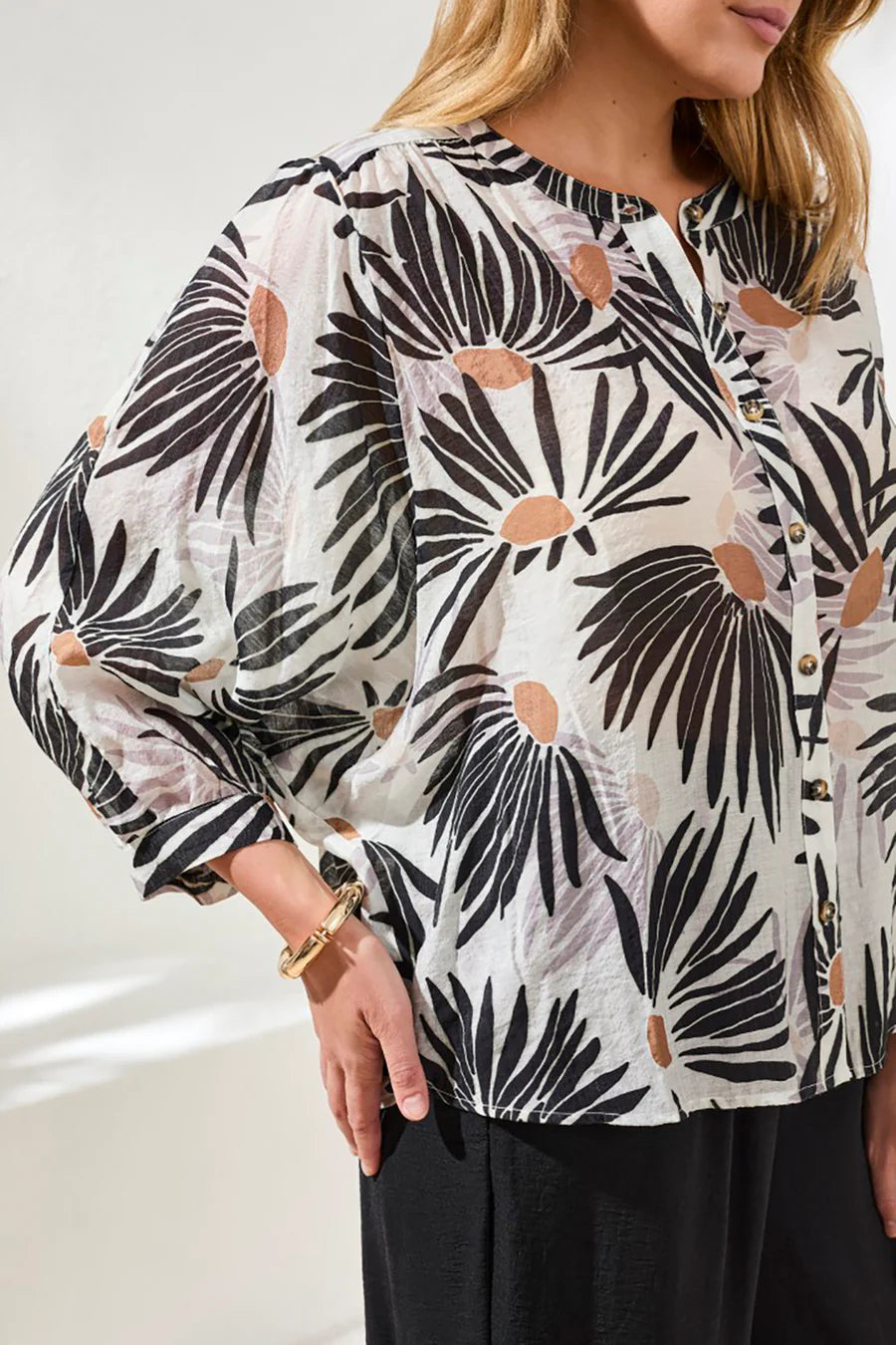 Flowy Dolman Sleeve Blouse | Black/White