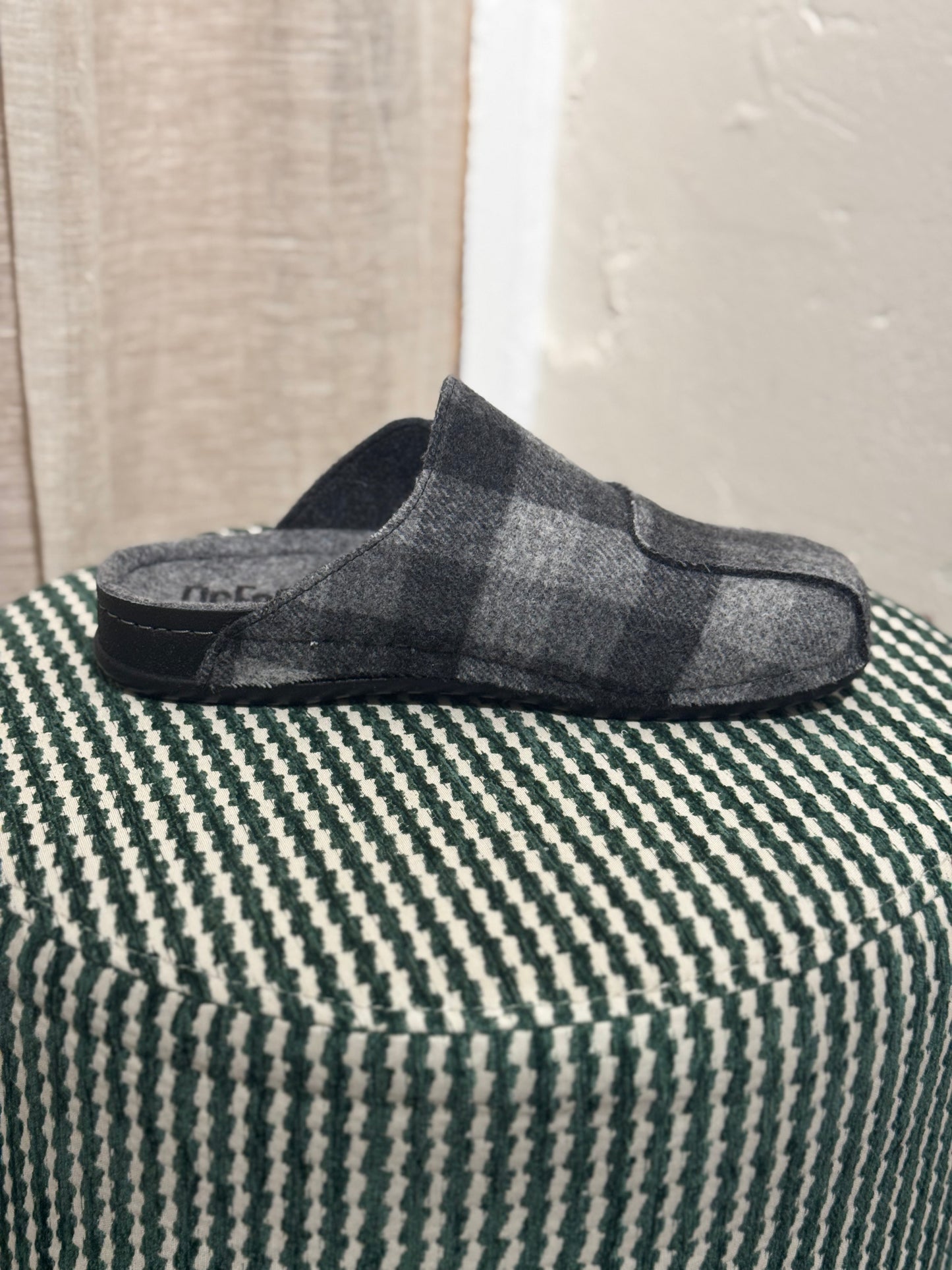 Heath Slipper | Grey Tartan