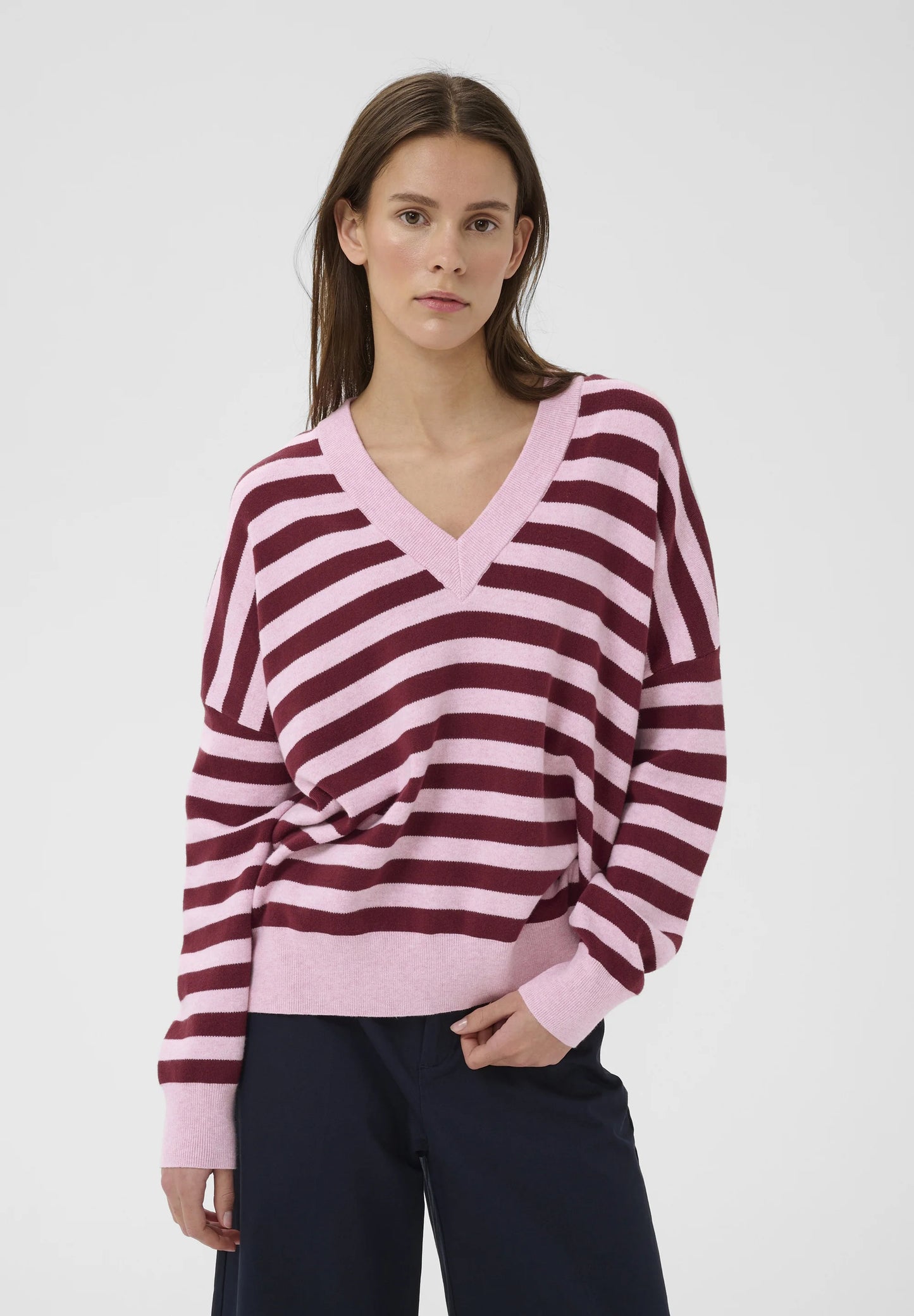 Foster V-beck Knit | Zinfandel Stripe