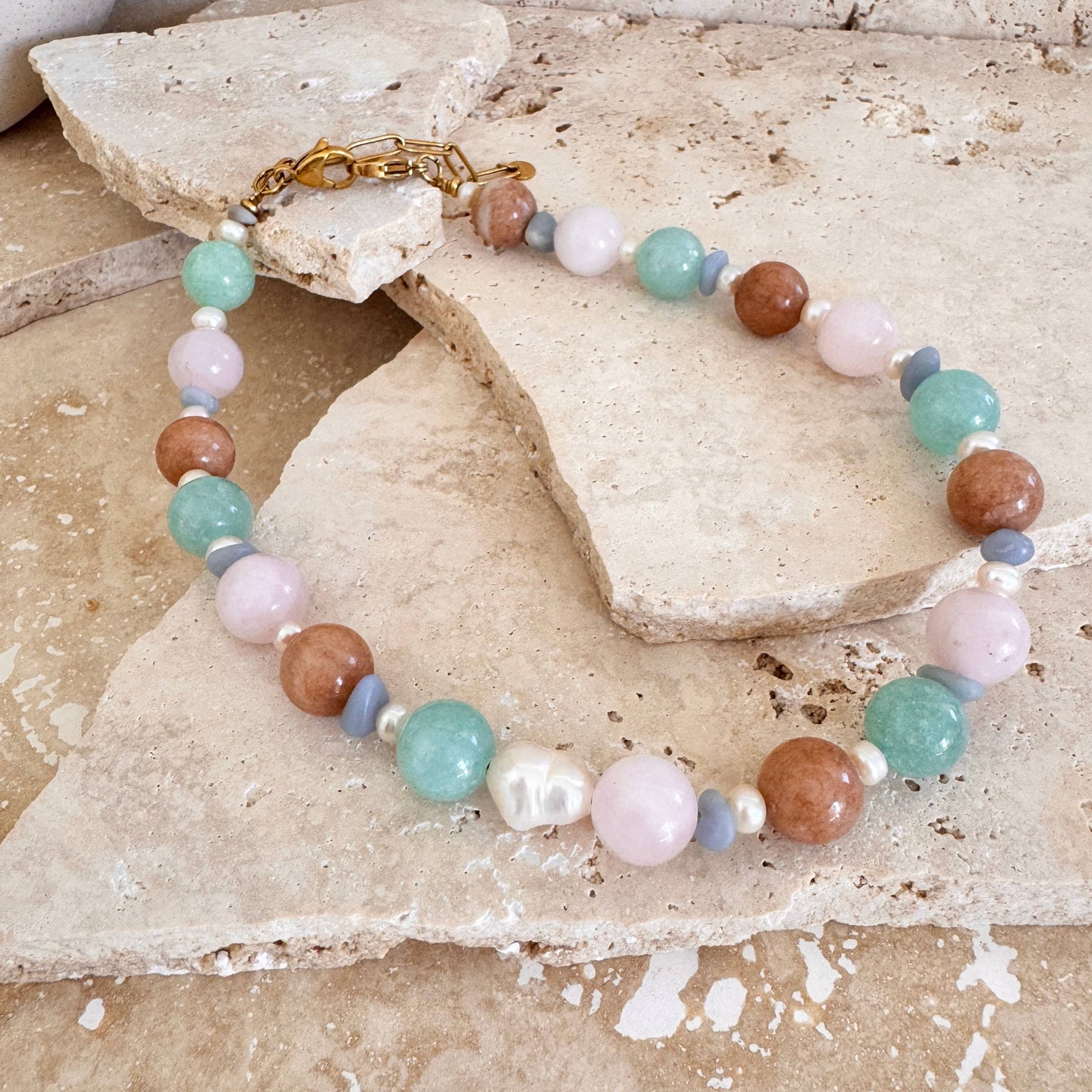 Peace Stone Necklace | Gold