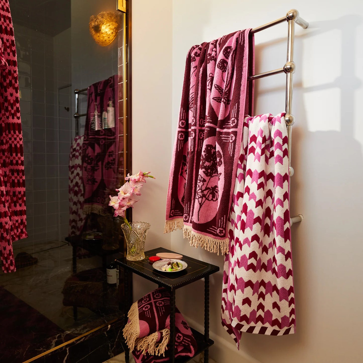 Gigi Bath Towel | Cosmo Pink