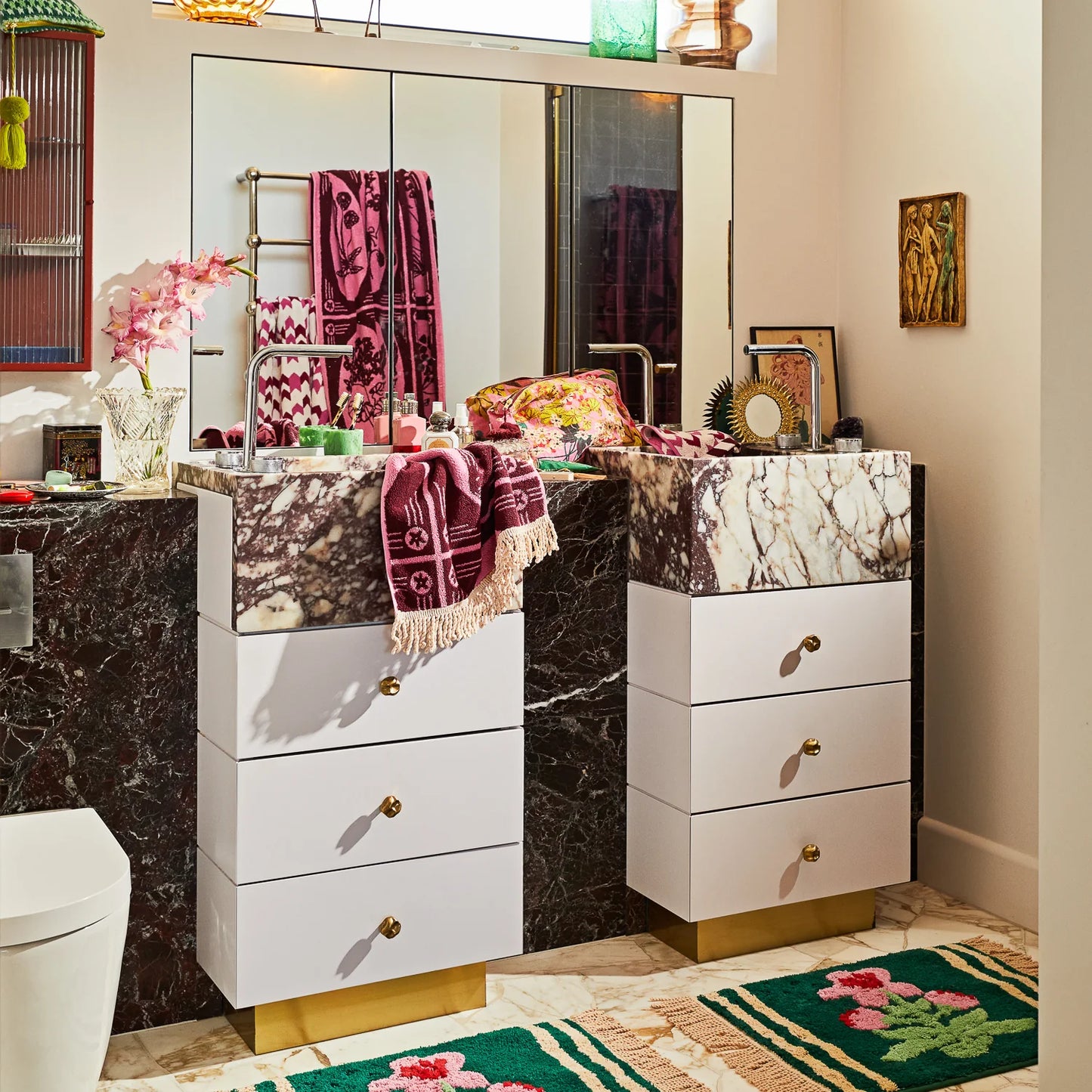 Gigi Hand Towel | Cosmo Pink