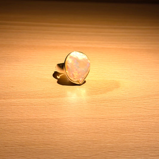 Statement Pearl Ring | Size 10