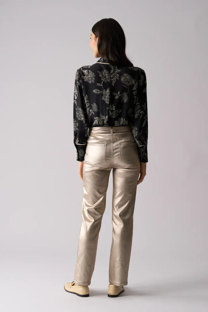 Thread Tales Shirt | Black Folklore