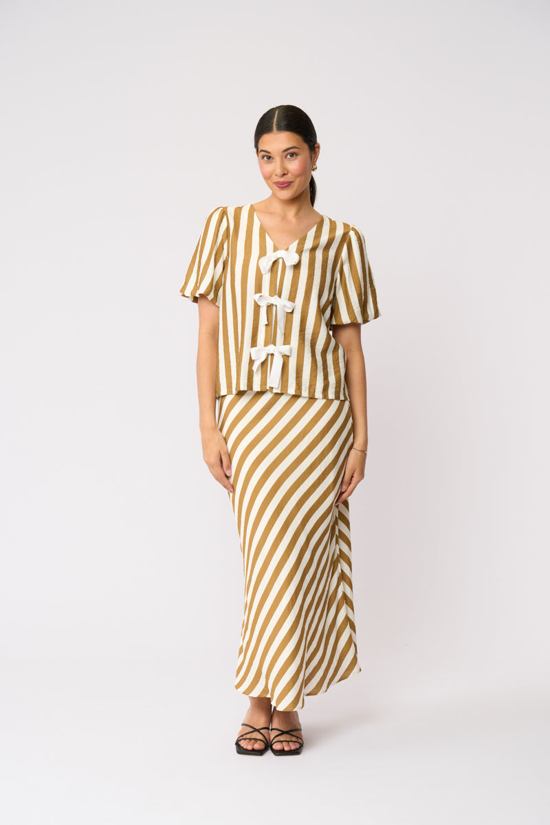 Stripe Right Top | Gilded Stripe