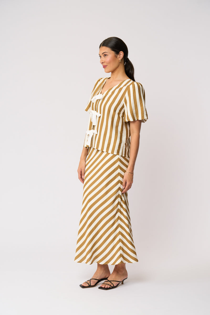 Stripe Right Top | Gilded Stripe