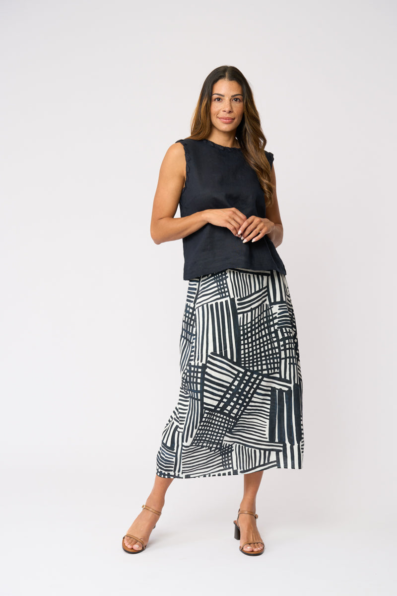 Speaks Volumes Skirt | Outline