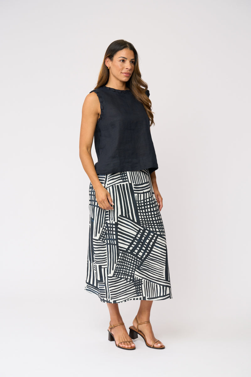 Speaks Volumes Skirt | Outline
