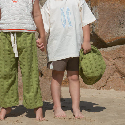 SARDINE EMBROIDERED TEE: MILK