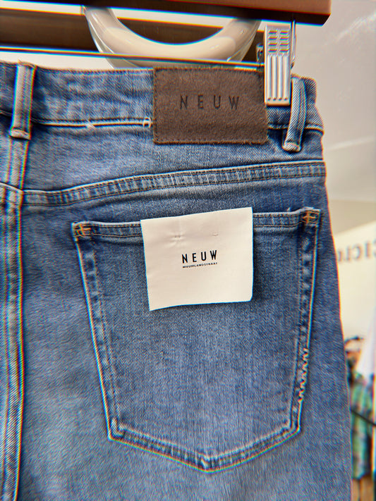 Neuw Smith Skinny Jean | Size 31