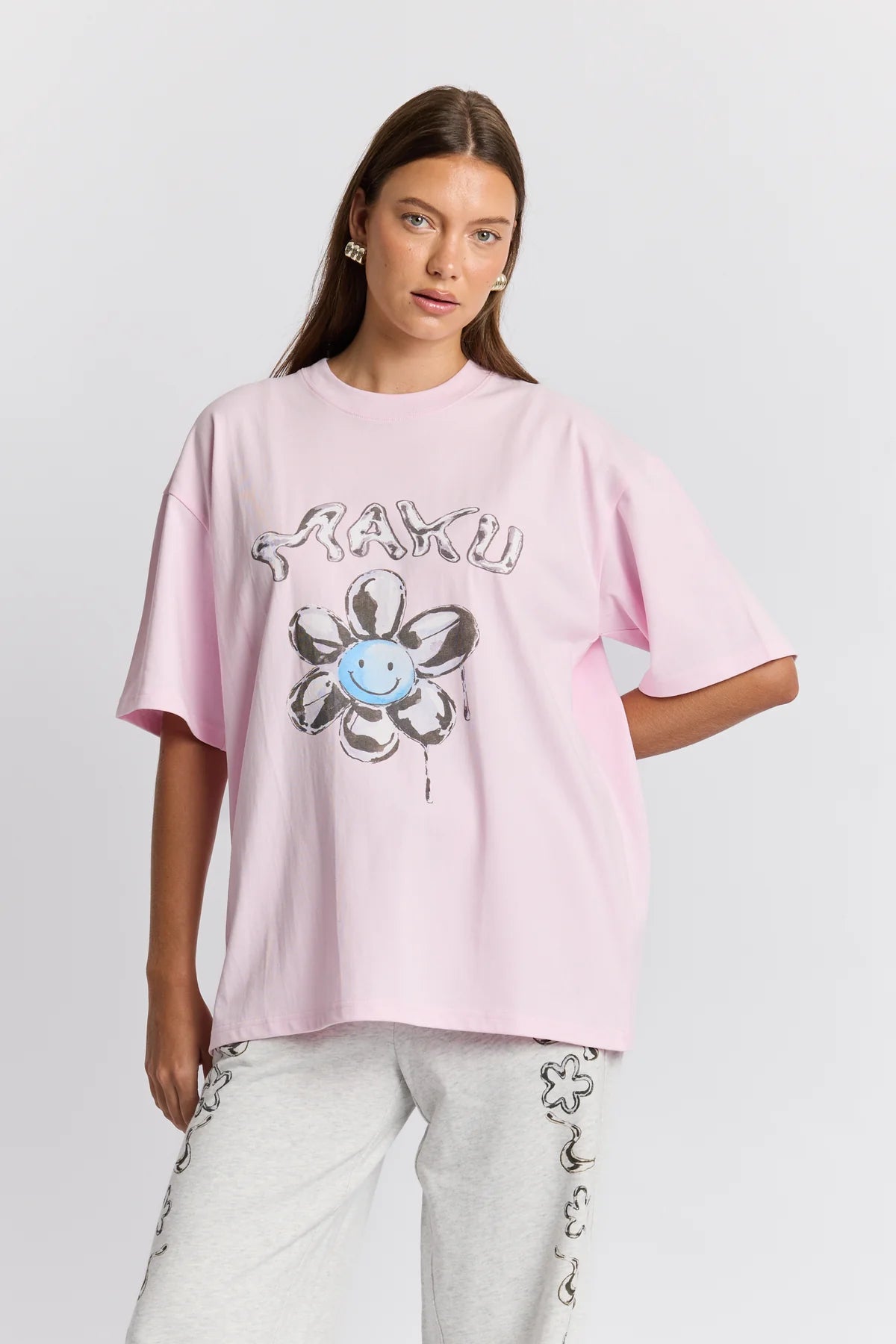 Smiley Flower Oversize Tee