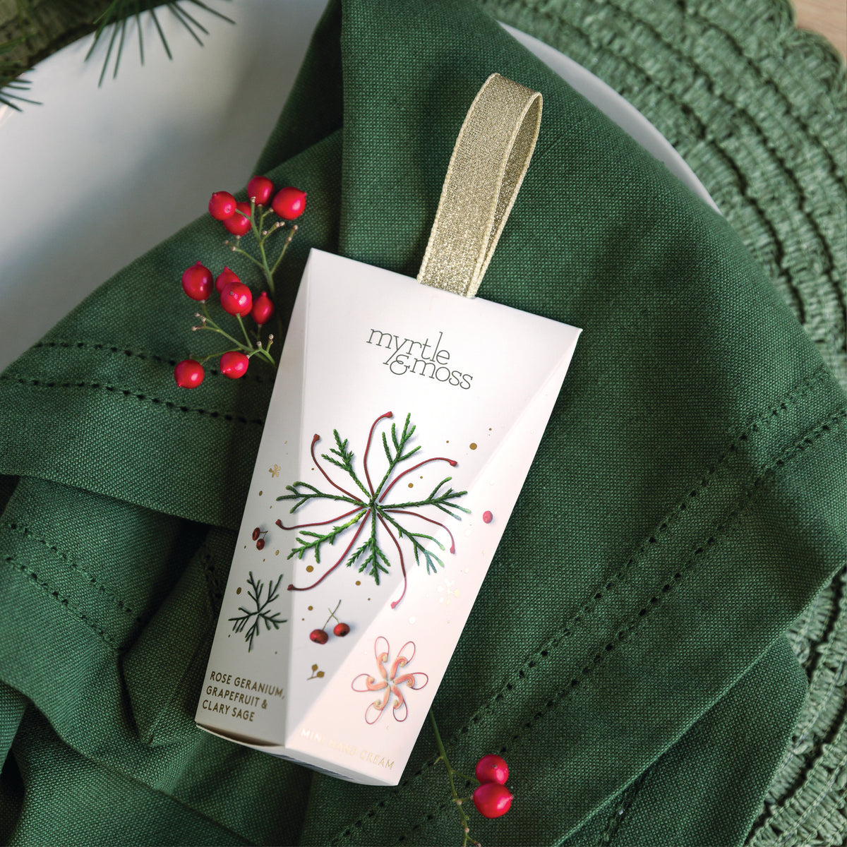 Christmas Ornament | Rose Geranium, Grapefruit & Clary Sage