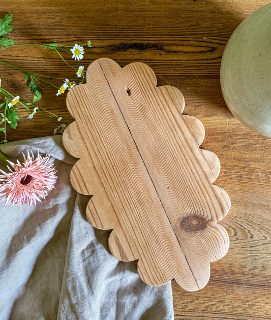 IvyAlice Vintage | Oval Scallop