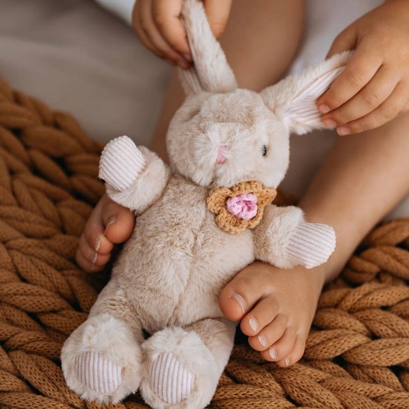 Winnie Rabbit