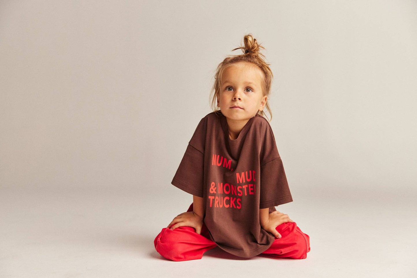 **COMING SOON** MMM TEE in BROWN/RED
