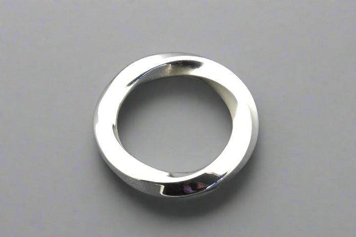 Clean Twist Band | Sterling Silver