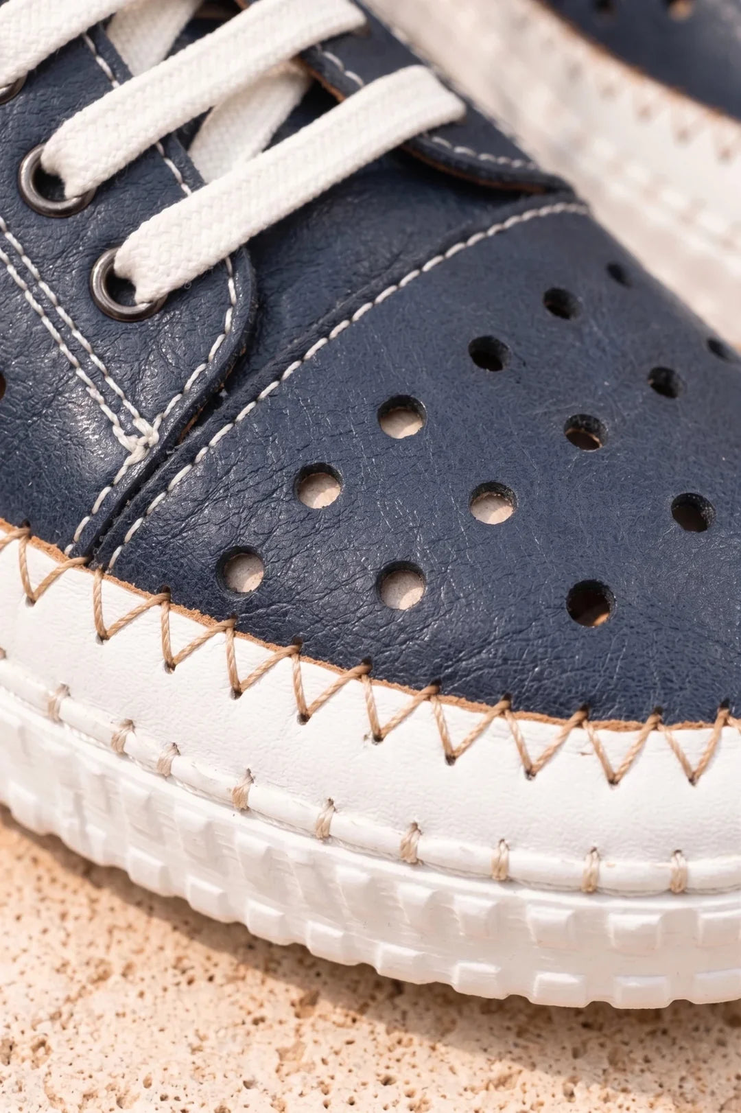 Terri Leather Shoe | Navy